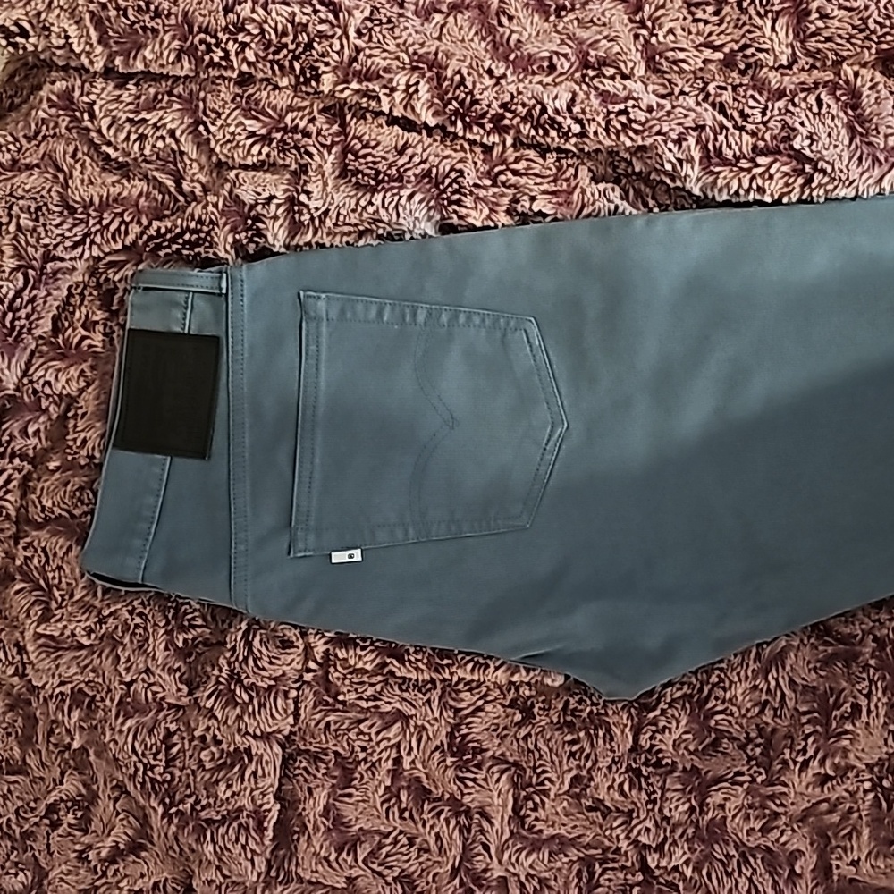 Levi Strauss 513